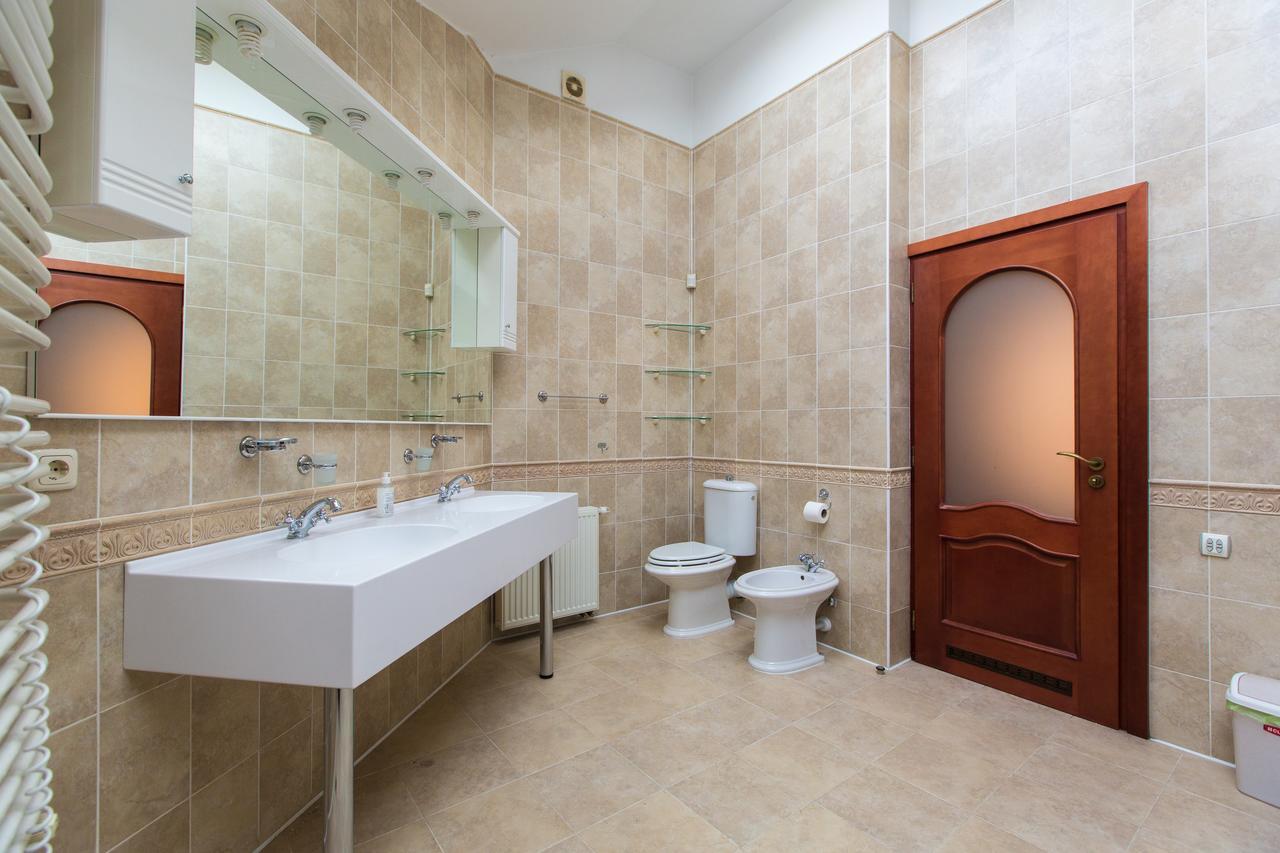 10 Rooms Львов Экстерьер фото